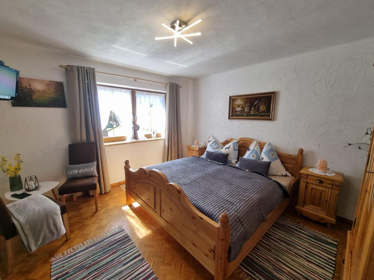 Large Detached Holiday Home In Muhr Extérieur photo