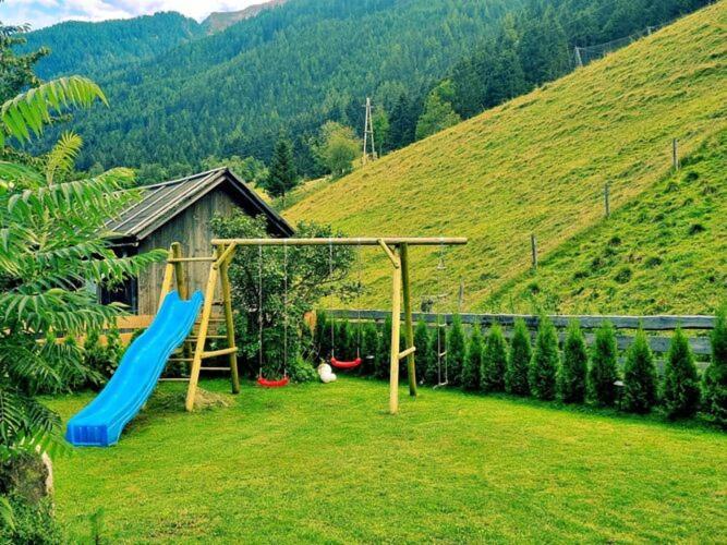 Large Detached Holiday Home In Muhr Extérieur photo